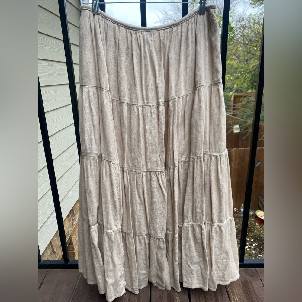 Aerie Cream Tiered Maxi Skirt - Picture 2 of 4